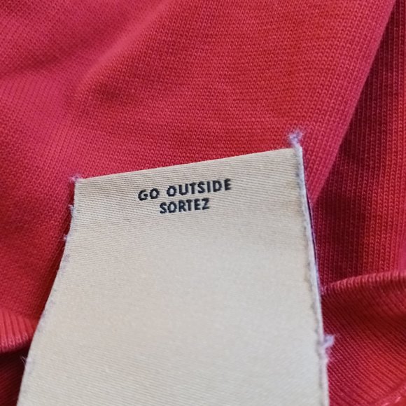 Mens Nike ACG Red T-shirt  Size S - Picture 6 of 8